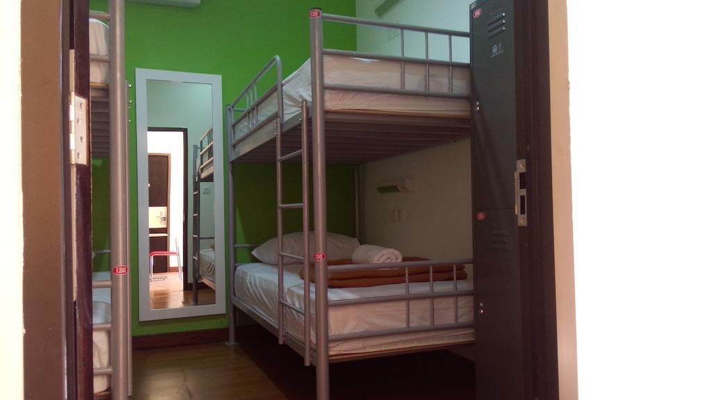 Cx Hostel Kuta Raya 外观 照片