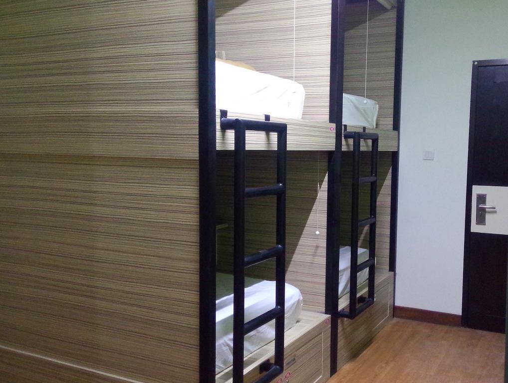 Cx Hostel Kuta Raya 客房 照片