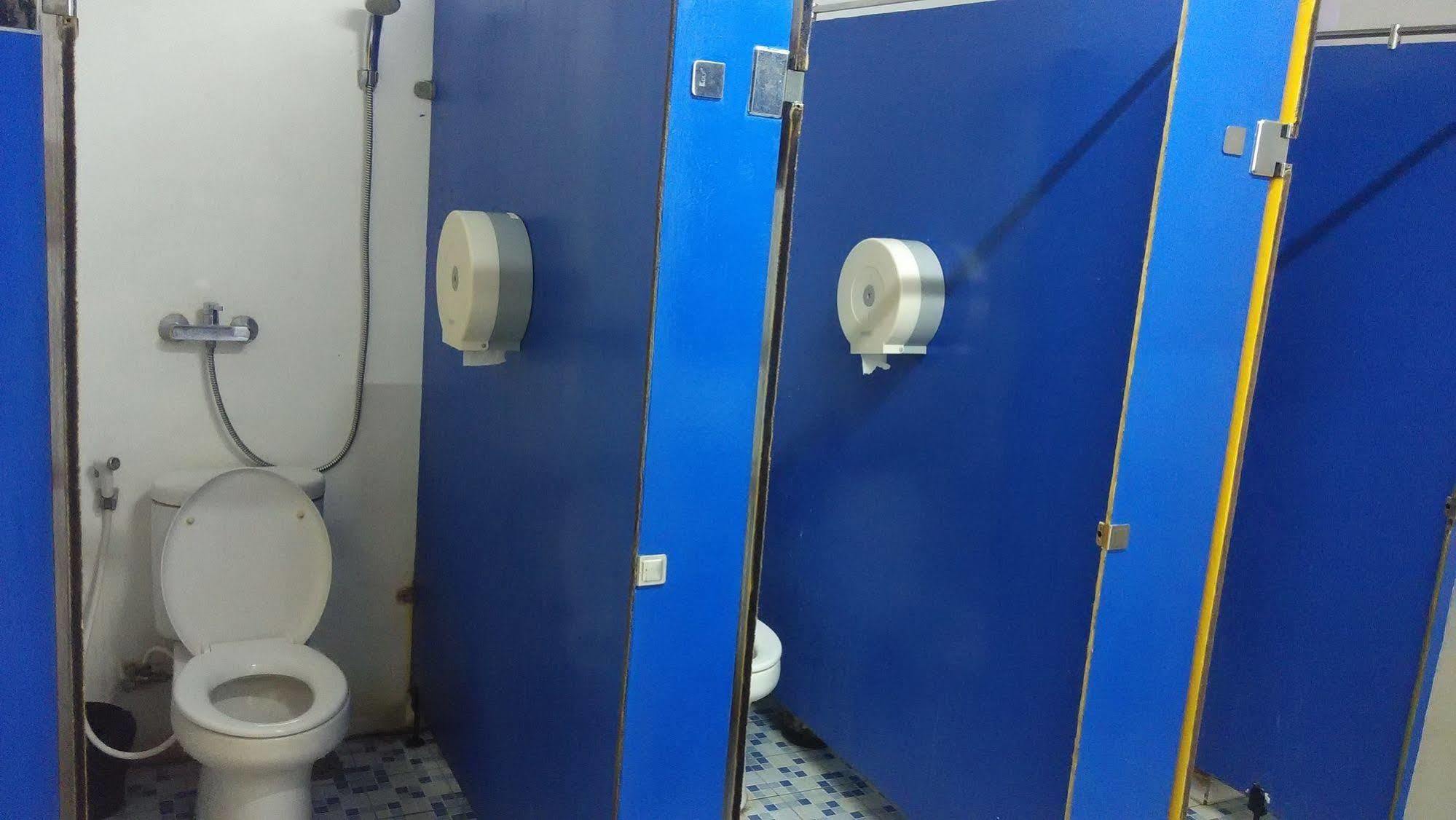 Cx Hostel Kuta Raya 外观 照片