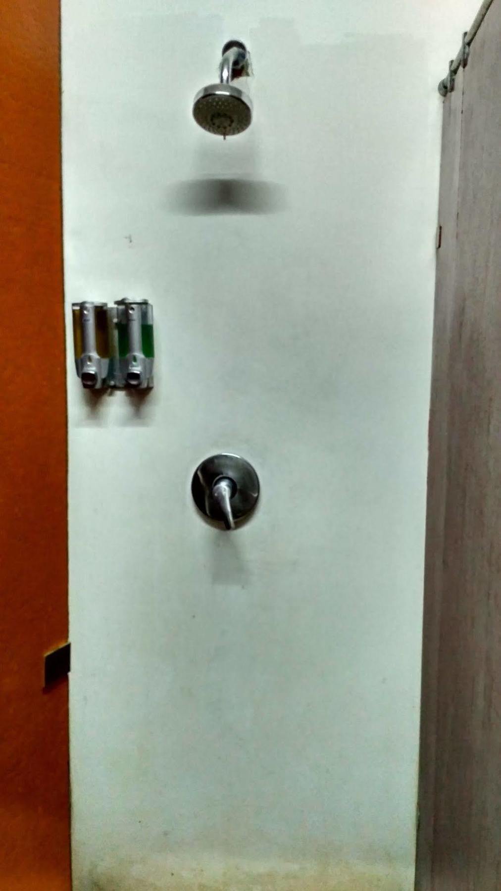 Cx Hostel Kuta Raya 外观 照片