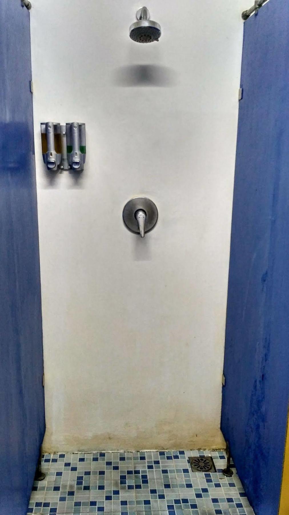Cx Hostel Kuta Raya 外观 照片
