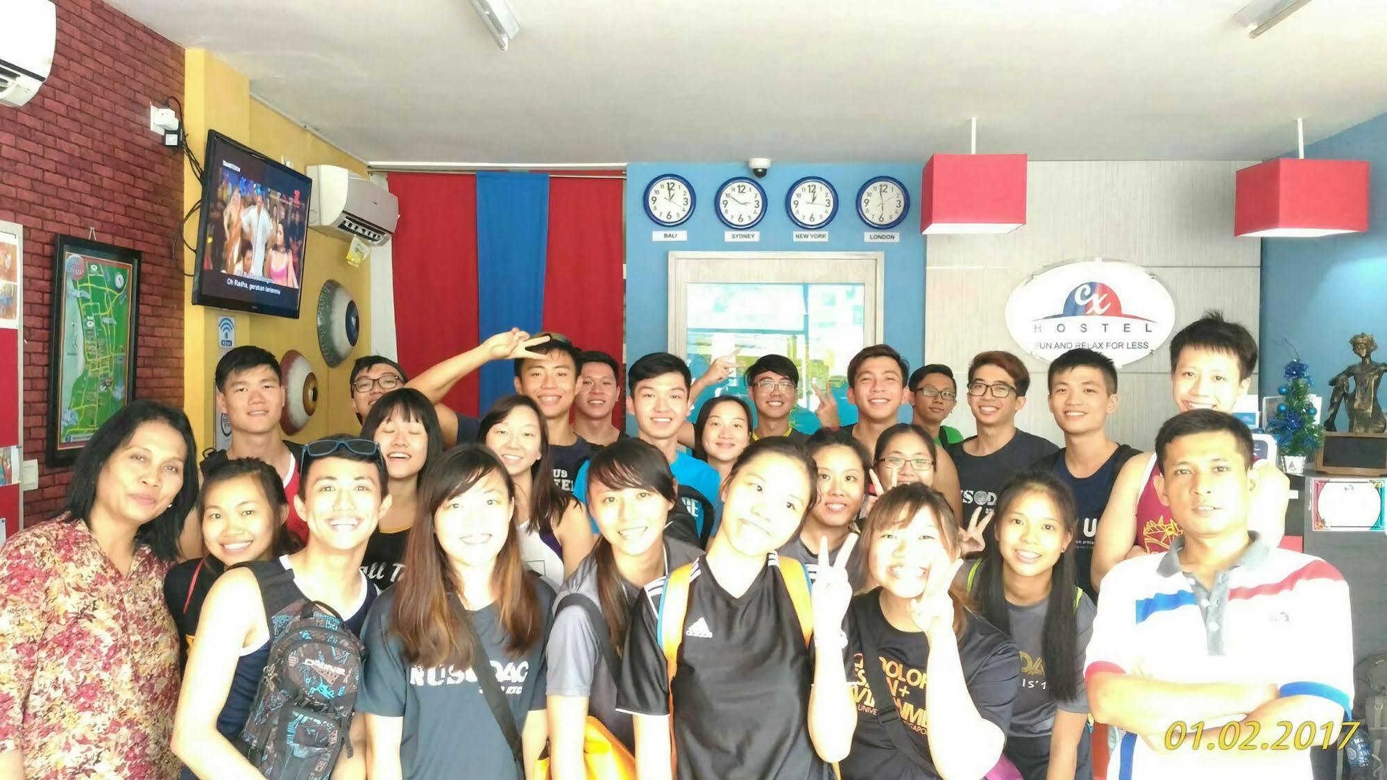 Cx Hostel Kuta Raya 外观 照片
