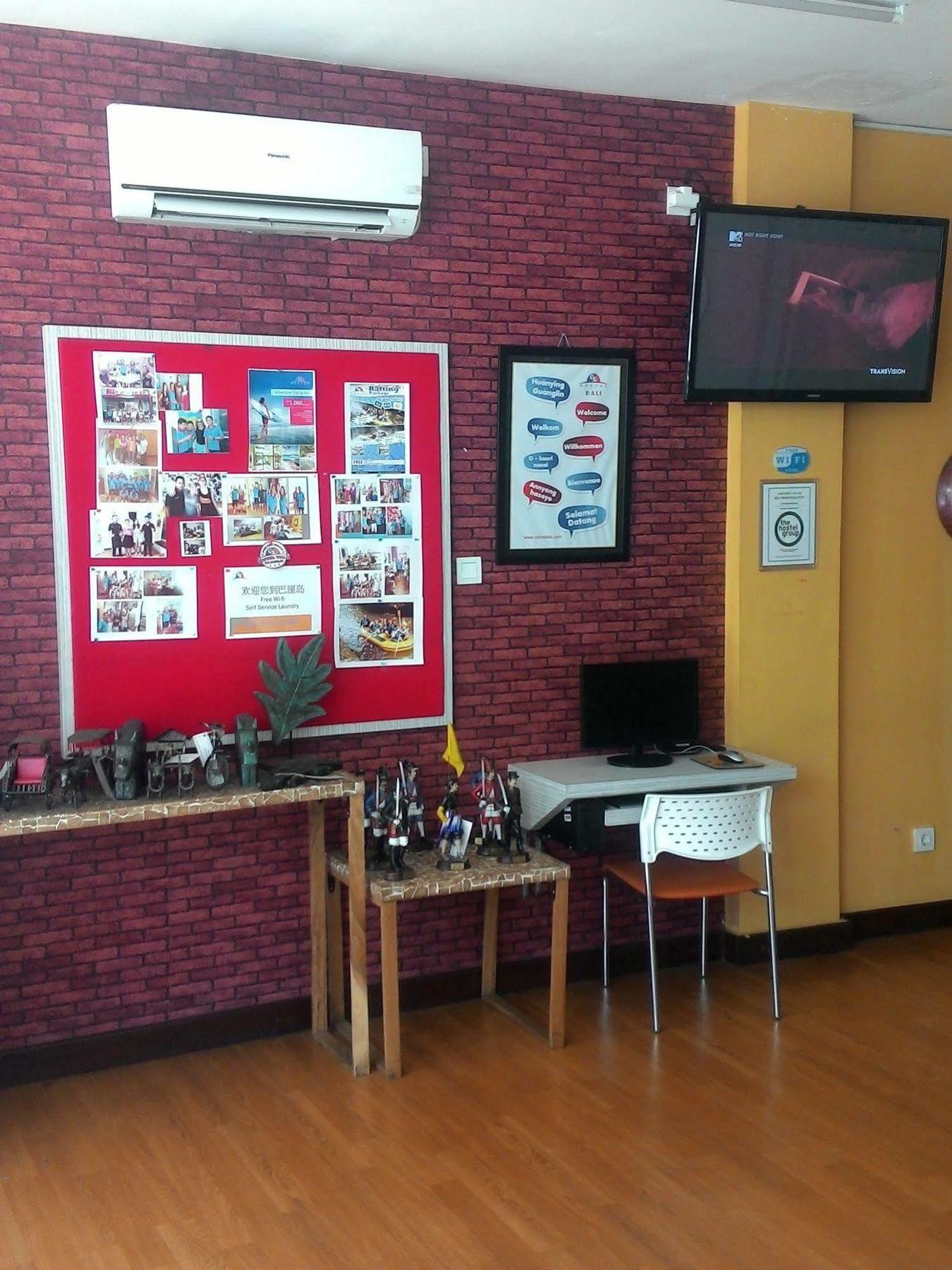 Cx Hostel Kuta Raya 外观 照片