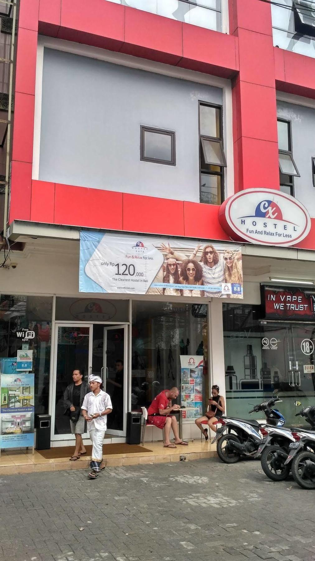 Cx Hostel Kuta Raya 外观 照片